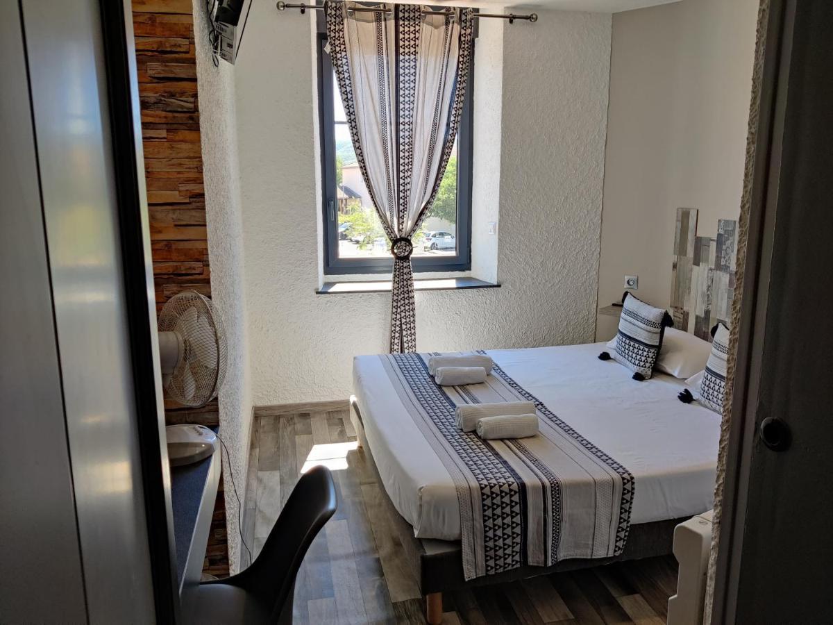 Hotel Les Voyageurs - Voguee Kültér fotó